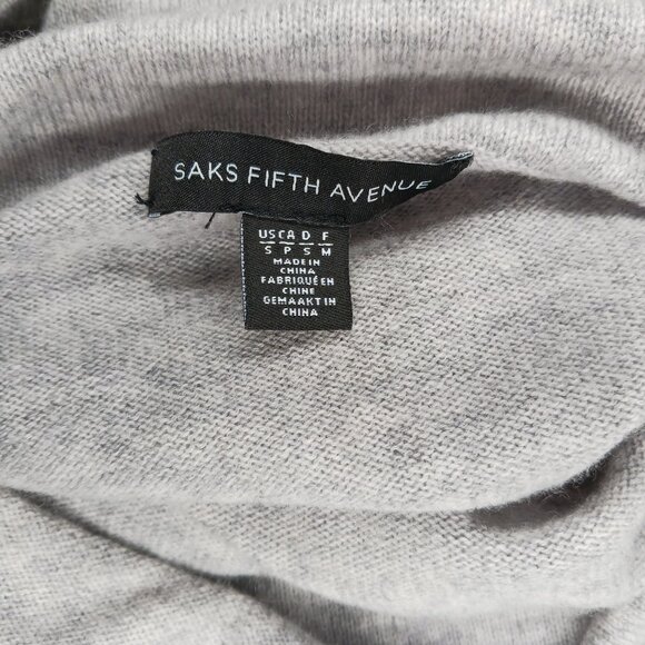 Saks Fifth Avenue Off The Shoulder Cashmere Wool Blend Knit Sweater Gray Sz Sm - Picture 9 of 11